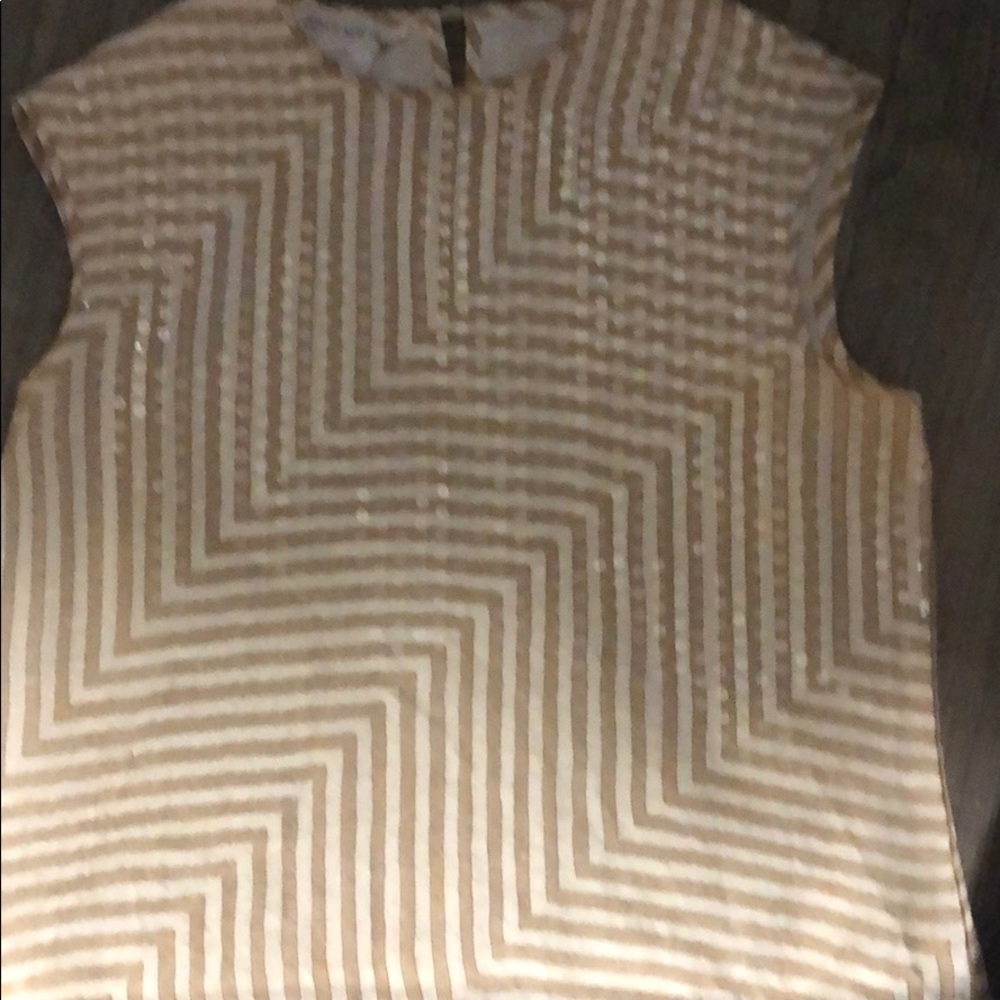 Sequence sleeveless blouse